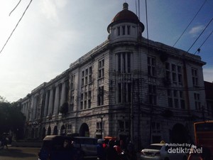 Mengungkap Sejarah Jakarta Bareng Komunitas dTraveler