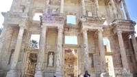 Gerbang Perpustakaan Celsus