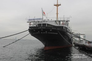 Mengunjungi Hikawa Maru, Kapal Legenda Jepang  di Yokohama