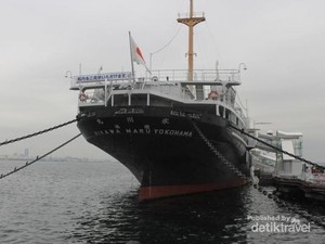 Mengunjungi Hikawa Maru, Kapal Legenda Jepang  di Yokohama