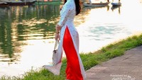 Baju Tradisional Vietnam (Ao dai) yang dijahit langsung di Kota Da Nang.