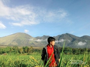 Menikmati Alam yang Tenang di Puncak Darajat