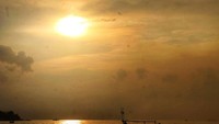 Perahu nelayan dan Sunset yang Cantik