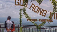 Goa Rong Juga bisa jadi tempat wisata keluarga yang menyenangkan