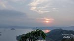Menikmati Keindahan Sunset di Waduk Jatigede