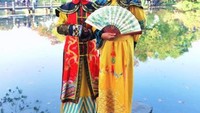 Photo dengan kostum tradisional China ala Kaisar  Permaisuri