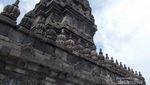 Menikmati Libur Tahun Baru di Prambanan