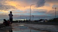 Senja Menghadap Samudera Hindia