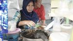Menikmati Secangkir Kopi Tarik di Pulau Penawar Rindu