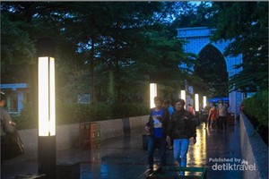 Menikmati Senja di Bandung Jelang Buka Puasa