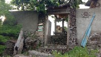 Gerbang masuk kafe