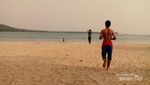 Menikmati Surfing di Teluk Dalam, Nias Selatan