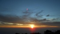 Sunrise dari Puncak Lawu, Hargo Dumilah