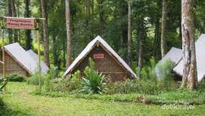 Menjelajah Perut Bumi di Buniayu, Sukabumi