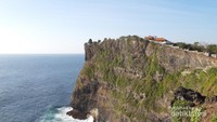 Pemandangan Samudera Hindia dari Kawasan Pura Luhur Uluwatu