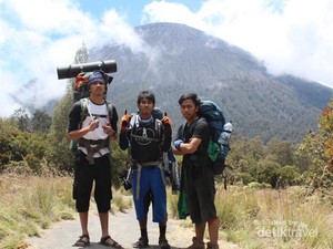Menuju Mahameru, Puncak Abadi Para Dewa