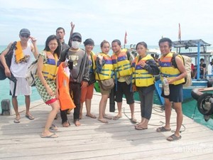 Menyambut Tahun 2016 di Pulau Semak Daun