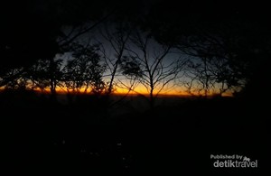 Menyapa Mentari Pagi di Puncak Sikunir