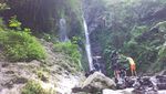 Menyapa Pagi di Curug Cilember, Si Air Terjun 7 Lapis