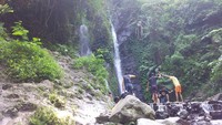Suasana Curug tujuh