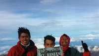 Puncak RInjani 3726 mdpl