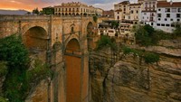 kota ronda (Sumber: tourismontheedge.com)