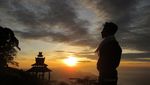 Menyusuri Gunung Sipiso-piso yang Cantik