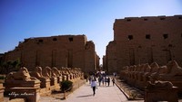 Pintu gerbang Karnak Temple