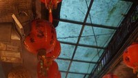 Jiufen yang selalu ramai pengunjung.