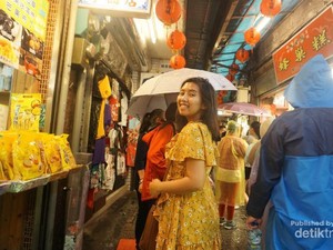 Menyusuri Kota Jiufen, Inspirasi Film Anime Spirited Away