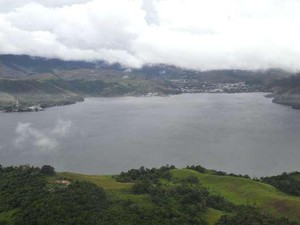 Merasakan Keheningan Papua di Danau Sentani