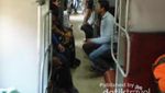 Merasakan Sensasi Naik Kereta Api di India