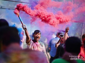 Meriahnya Perayaan Holi di Jaipur, India