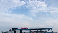 Perahu Snorkling