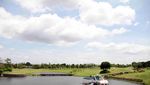 Mewahnya Padang Golf di Rancho Charnvee