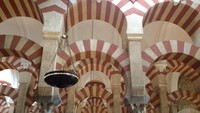 Interior di dalam Mezquita