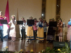 Midsummer Day, Hari Nasional Penuh Bunga di Swedia