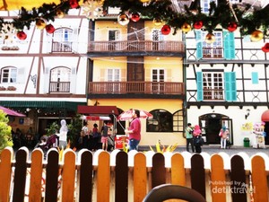 Miniatur Desa Prancis yang Cantik di Malaysia
