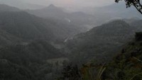 Di bawah sana kota Reog Ponorogo