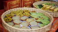 Kue-kue khas Palembang ini juga bisa menjadi oleh-oleh.