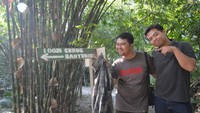 Papan Penunjuk Jalan Ke Curug Banyunibo
