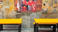 Mural Prostitute, menggambarkan kondisi sekitar situ pada masa lalu