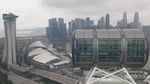 Naik Bianglala Terbesar Sedunia di Singapura