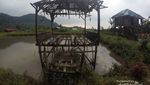 Naik Motor Trail Sendirian ke Desa Cisadon Bogor