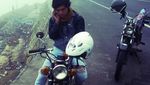 Naik Motor Tua ke Gunung Padang, Seru!