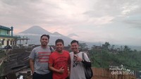 Pos Pendakian Gunung Bismo