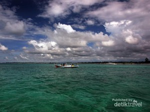 Negeri Laskar Pelangi di Mata Laskar Gerhana