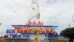 Ngabuburit Asyik di Monumen Tugu Padang Area, Sumbar