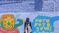 Mural yang ada ada dinding