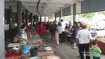 Ngabuburit Sambil Kulineran di Sentra Ikan Bulak, Surabaya